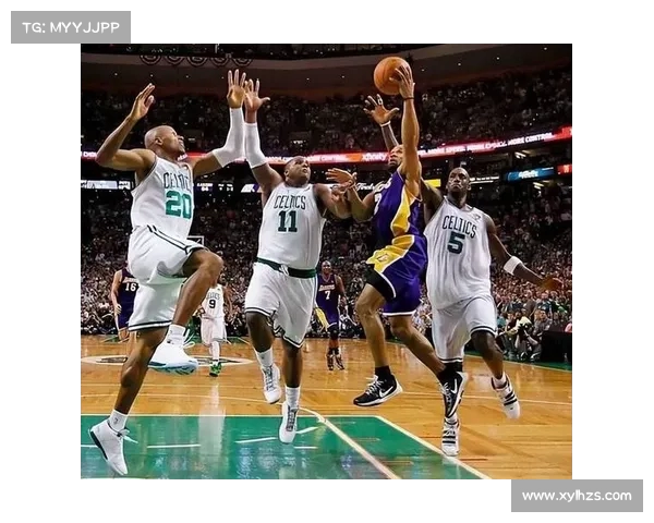 历史性对决:NBA总决赛第五场激战回顾与关键时刻分析 历史性对决:NBA总决赛第五场激战回顾与关键时刻分析